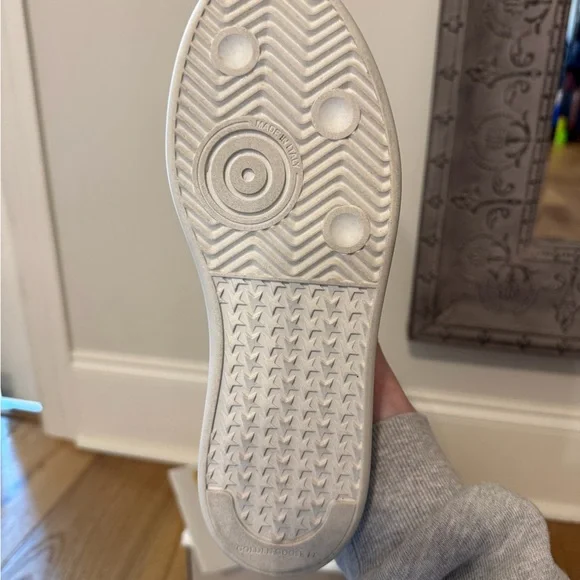 Golden Goose White Sneakers with Gold Heel - Picture 3 of 8